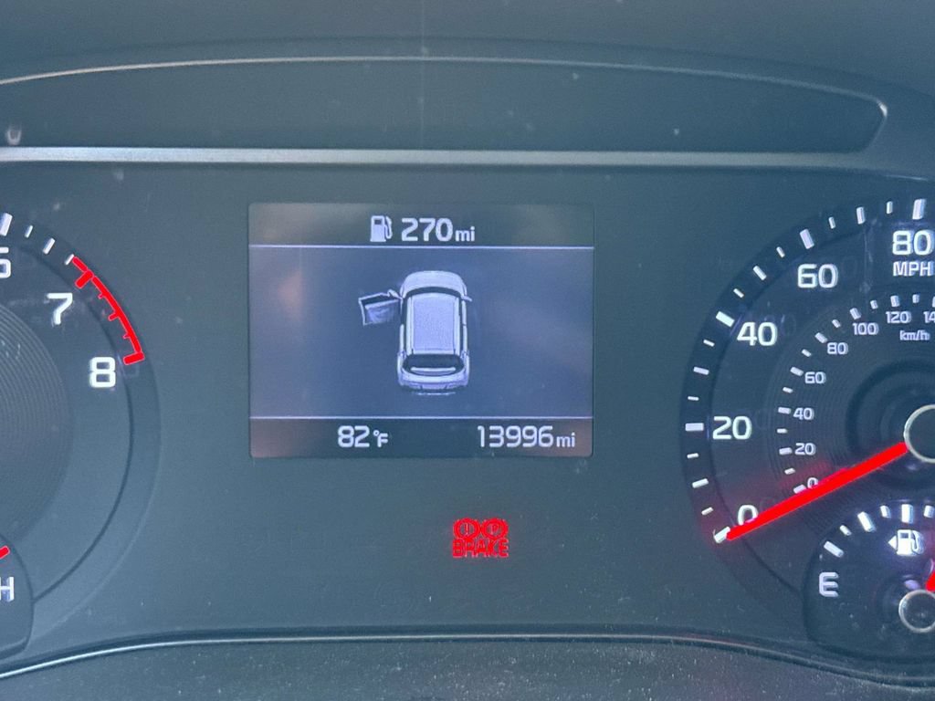Used 2021 Kia Soul LX FWD image 2