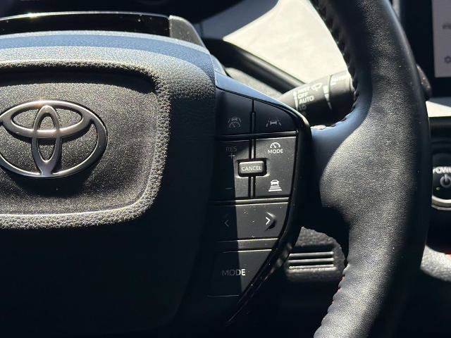 Used 2024 Toyota Prius Prime Premium FWD image 13
