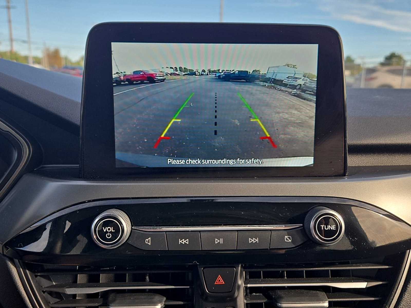 Certified 2023 Ford Escape Active AWD/4WD image 18