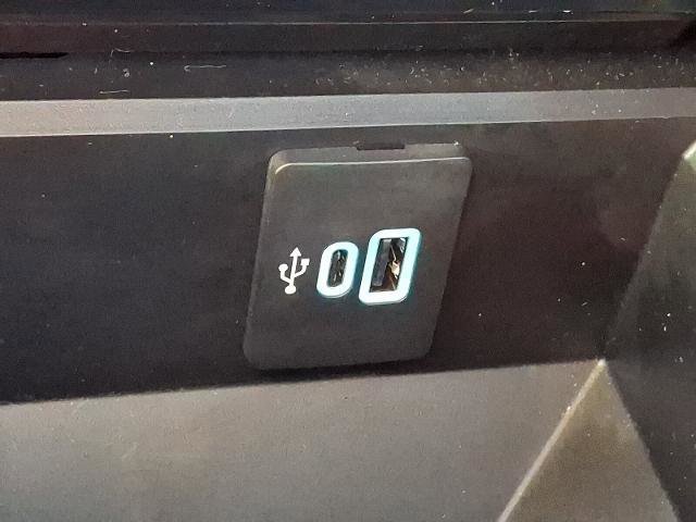 Certified 2024 Ford F250 Lariat w/ Lariat Ultimate Package image 23