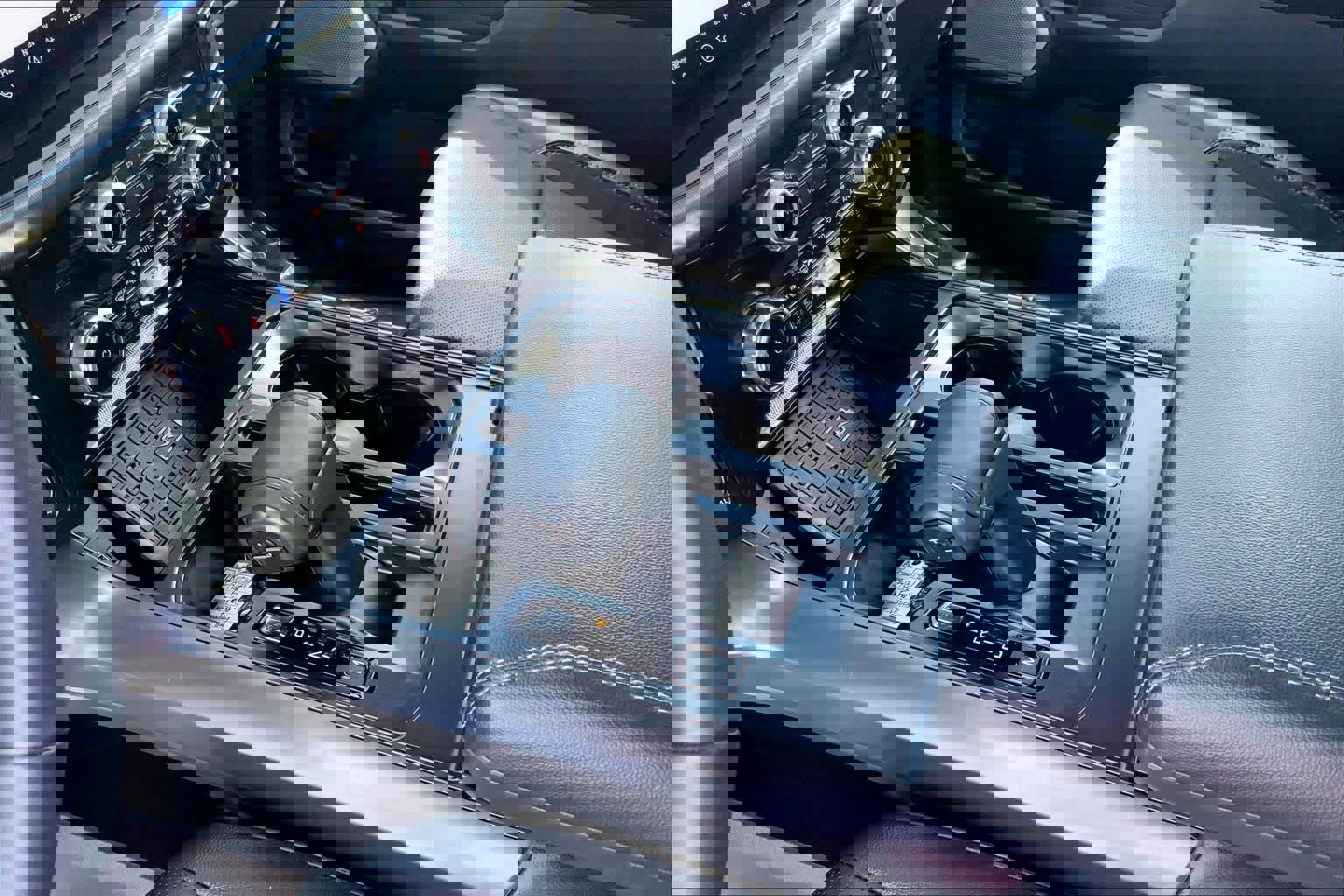 Certified 2024 Ford F150 Lariat w/ Equipment Group 502A High image 16