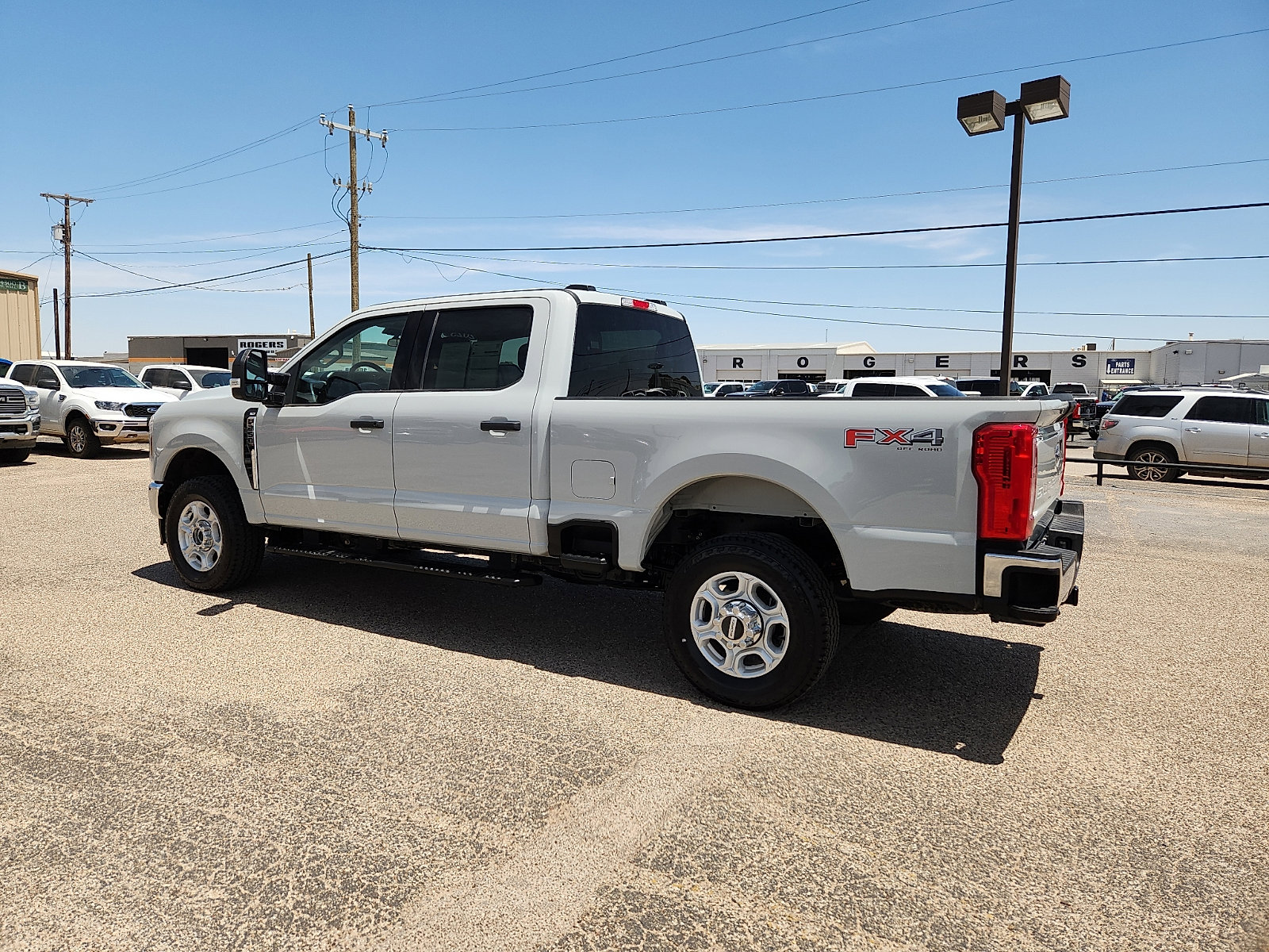 Certified 2025 Ford F250 XLT w/ FX4 Off-Road Package AWD/4WD image 4