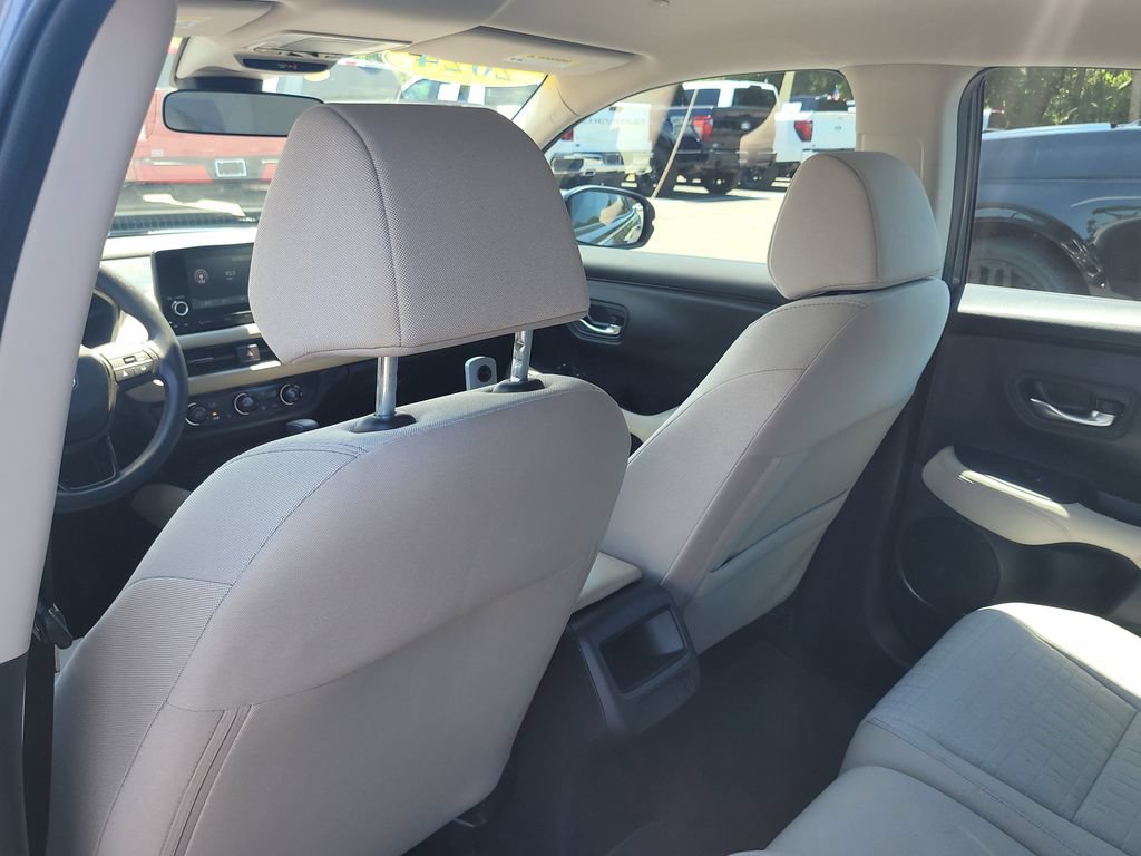 Used 2024 Honda HR-V LX image 9