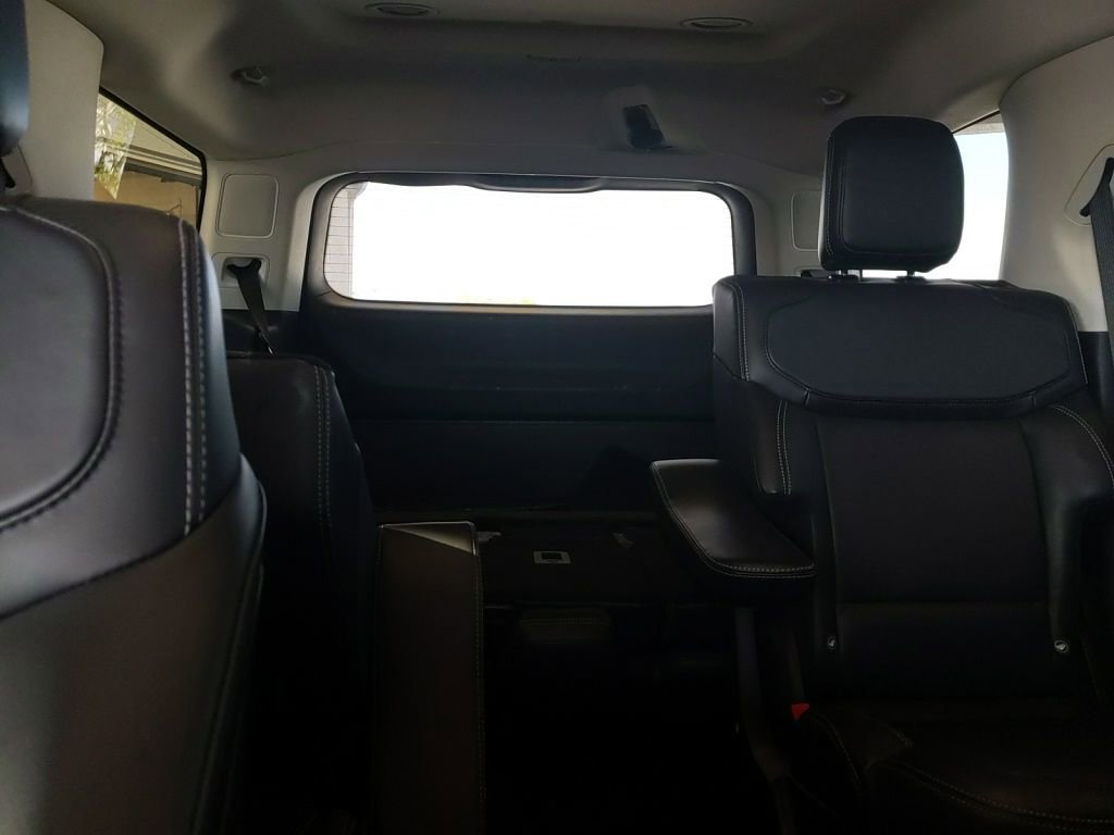 Certified 2025 Ford Expedition Platinum AWD/4WD image 35