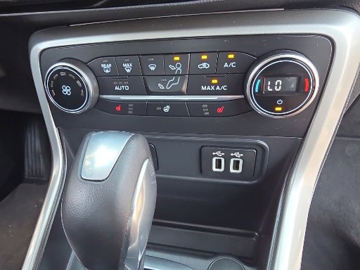 Certified 2019 Ford EcoSport Titanium FWD image 13