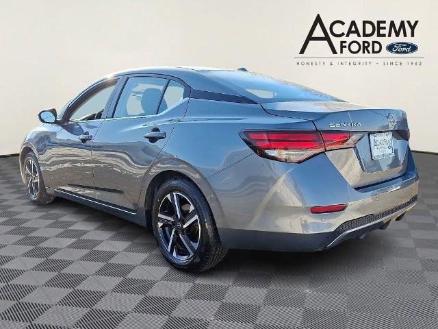 Used 2024 Nissan Sentra SV image 2