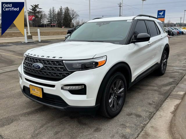 Certified 2023 Ford Explorer XLT w/ Equipment Group 202A image 1