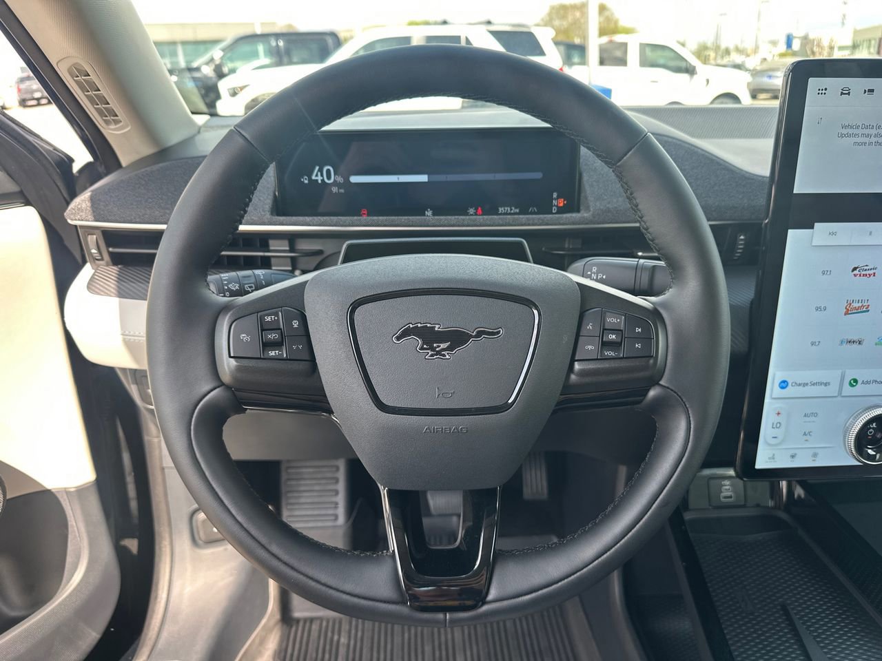 Certified 2025 Ford Mustang Mach-E Premium image 27