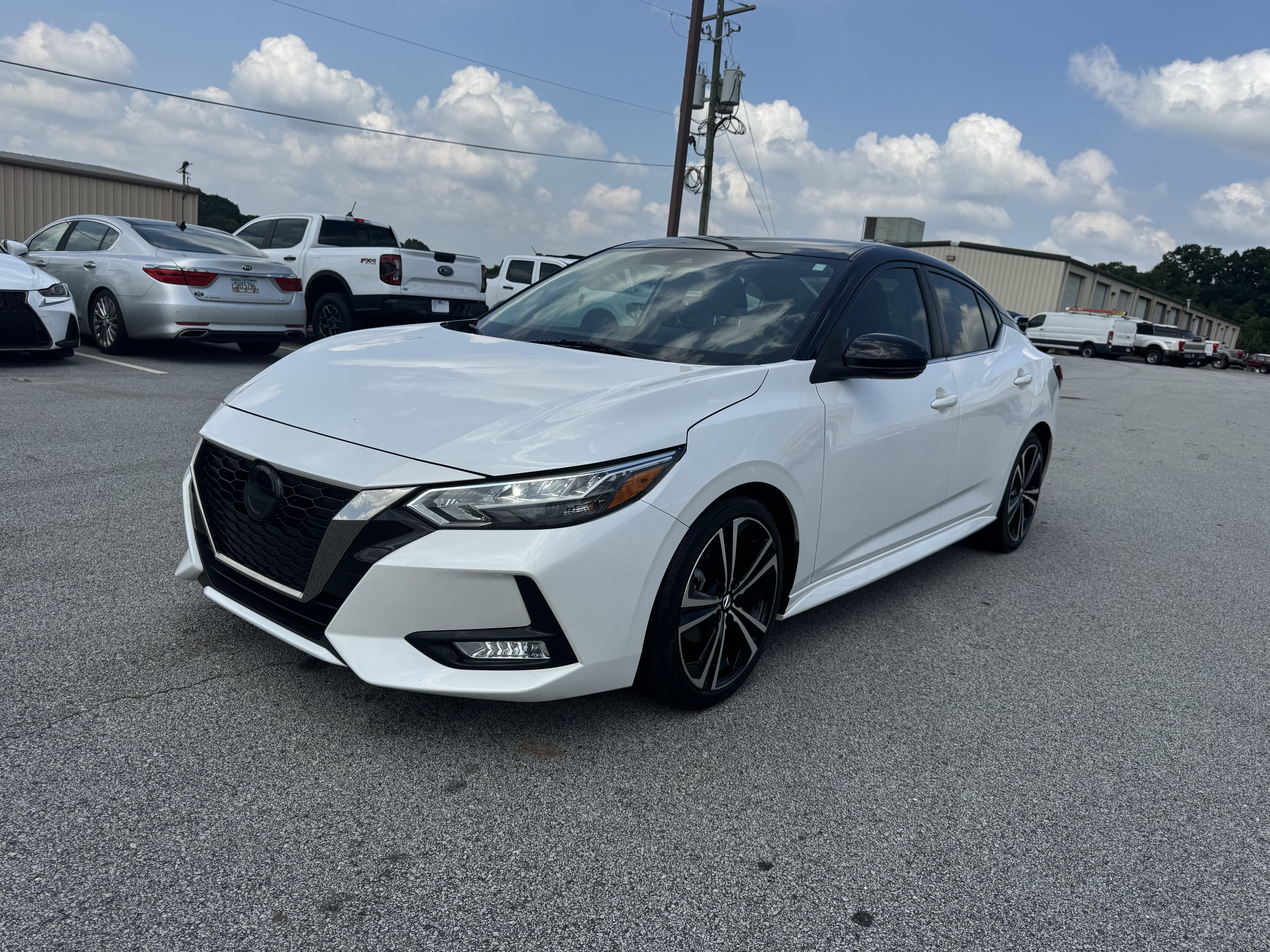Used 2021 Nissan Sentra SR FWD image 2