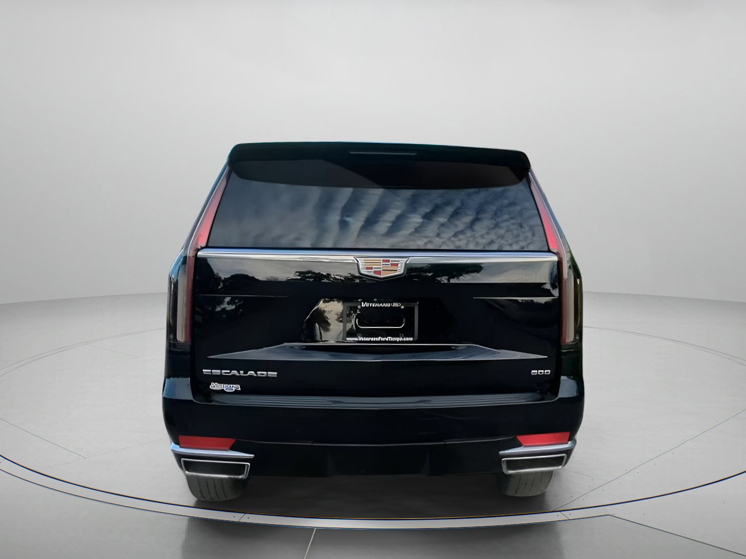 Used 2021 Cadillac Escalade ESV Premium Luxury AWD/4WD image 18