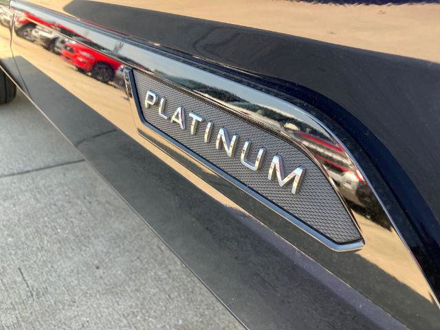 Used 2024 Toyota Tundra Platinum AWD/4WD image 11