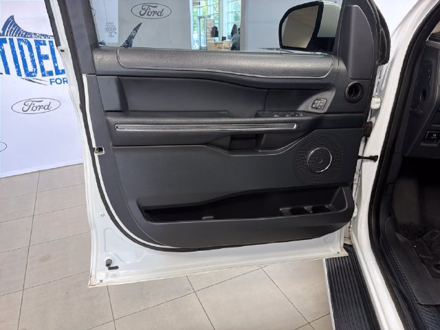 Certified 2022 Ford Expedition XLT AWD/4WD image 10