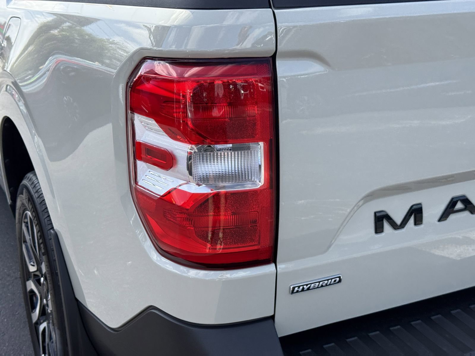 Certified 2024 Ford Maverick Lariat image 8