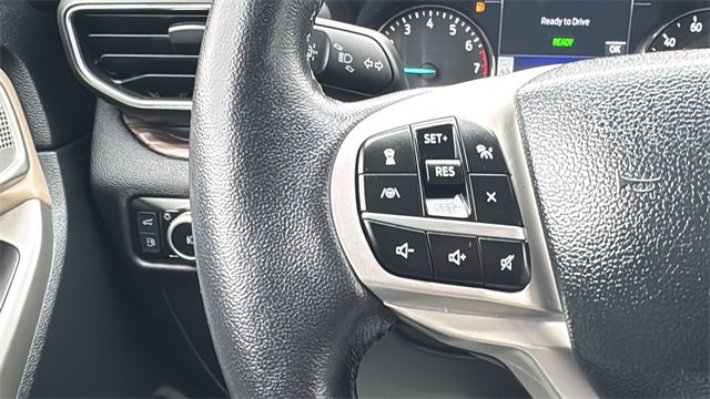 Certified 2023 Ford Explorer Limited w/ Hybrid Equipment Group 310A image 17