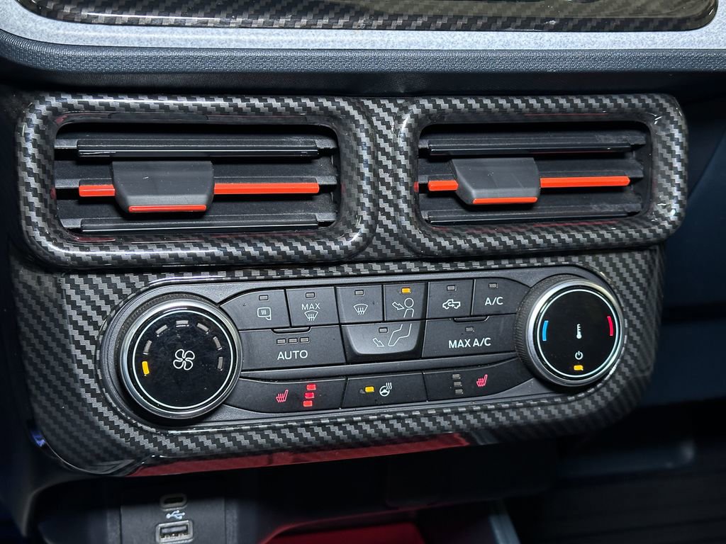 Certified 2023 Ford Maverick XLT w/ Equipment Group 300A Standard image 37