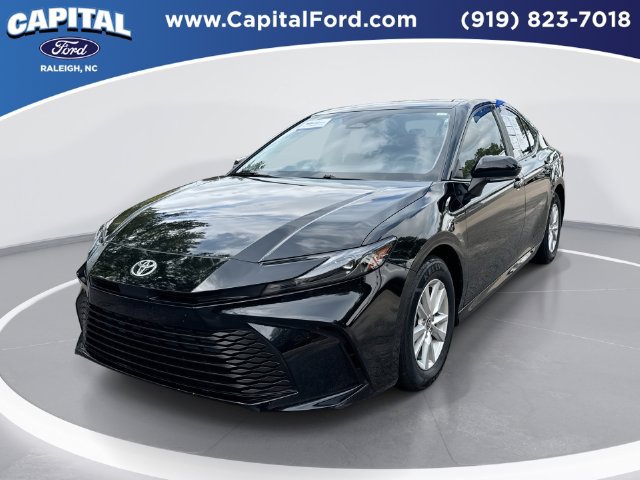 Used 2025 Toyota Camry LE