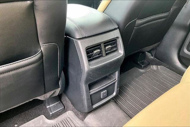 Certified 2020 Ford Edge SEL FWD image 31