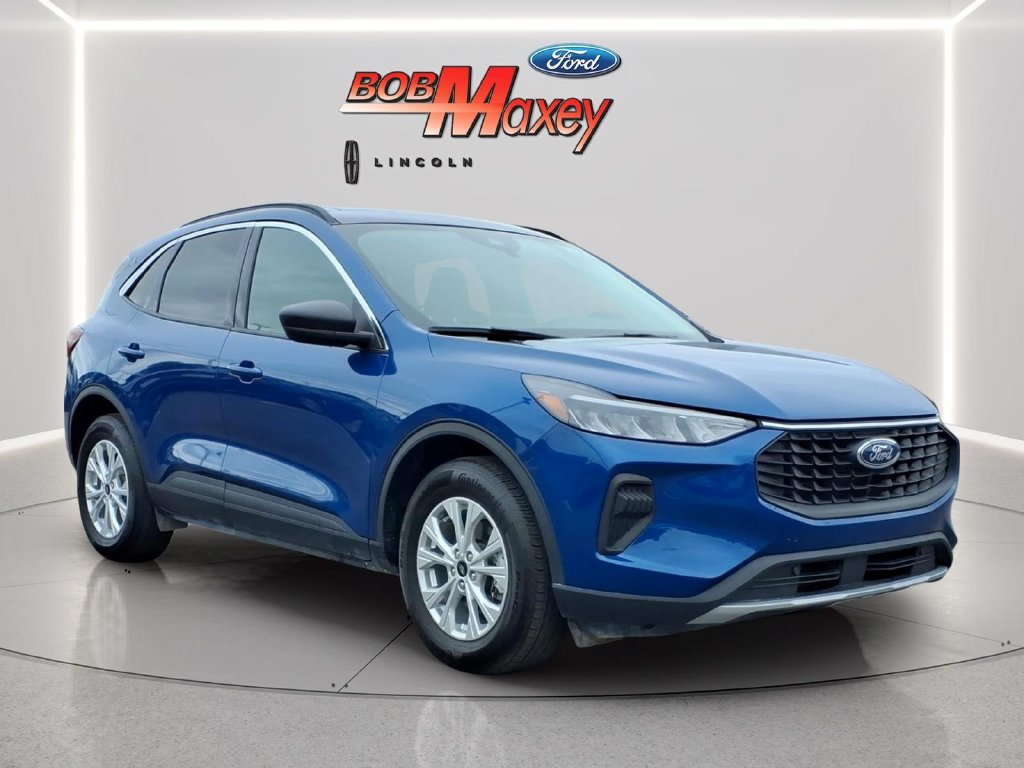 Certified 2023 Ford Escape Active AWD/4WD image 3