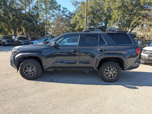 Used 2026 Toyota 4Runner SR5 AWD/4WD image 7