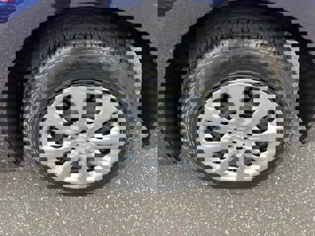 Used 2023 Toyota Corolla LE image 26