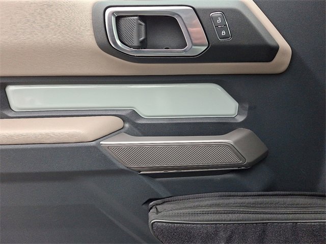 Certified 2022 Ford Bronco Wildtrak image 11