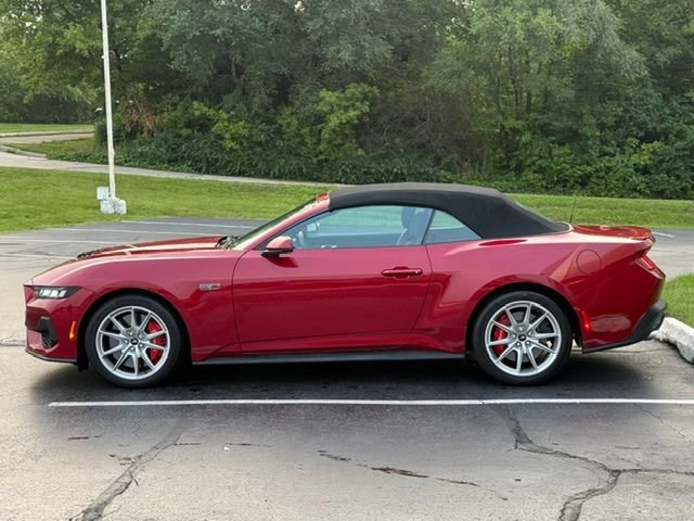 Certified 2024 Ford Mustang GT Premium RWD image 4