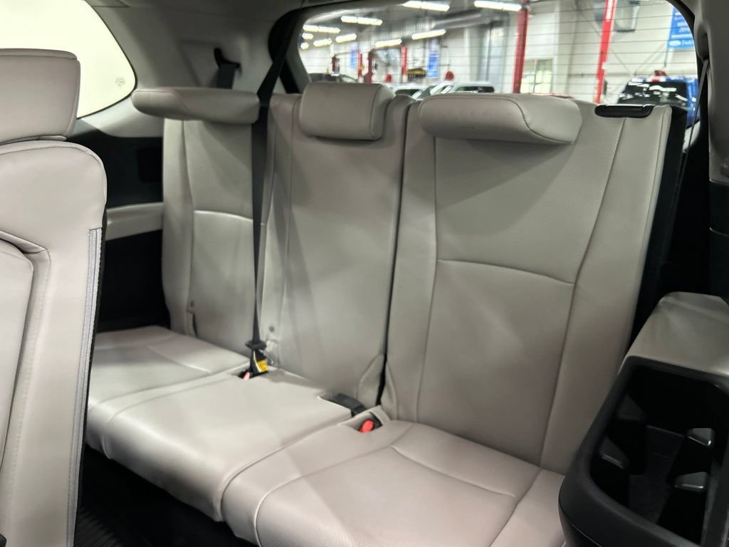 Used 2024 Toyota Grand Highlander AWD image 28