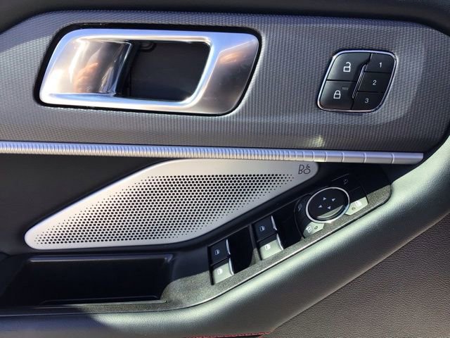 Certified 2025 Ford Explorer ST image 20