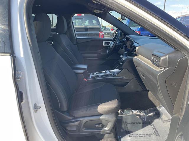 Certified 2020 Ford Explorer XLT w/ Comfort Package AWD/4WD image 19