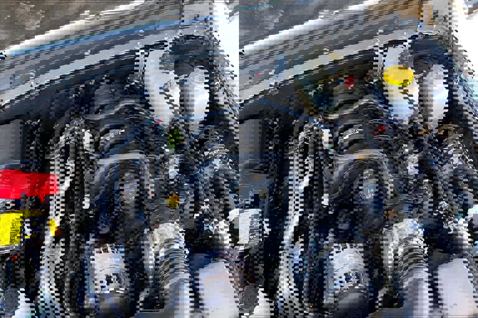 Used 2023 Jeep Gladiator Overland image 32