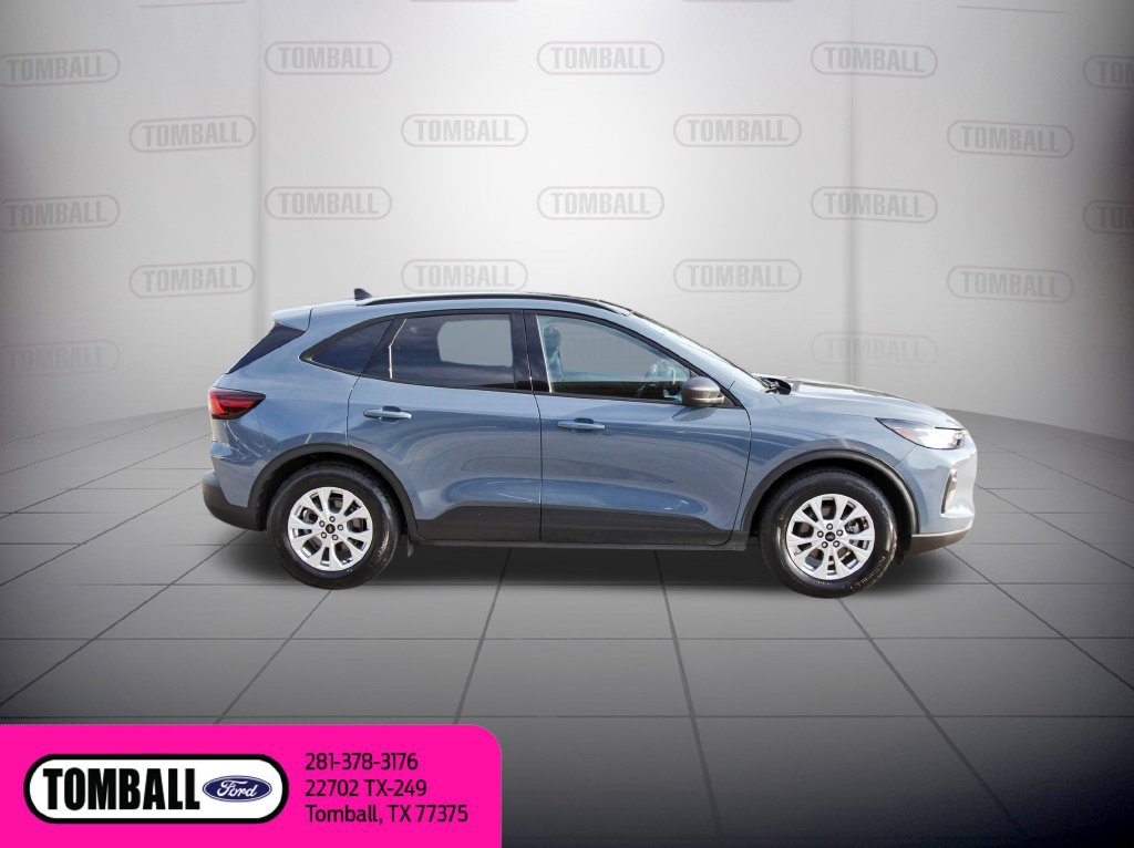 Certified 2025 Ford Escape Active w/ Tech Pack #1 FWD image 7