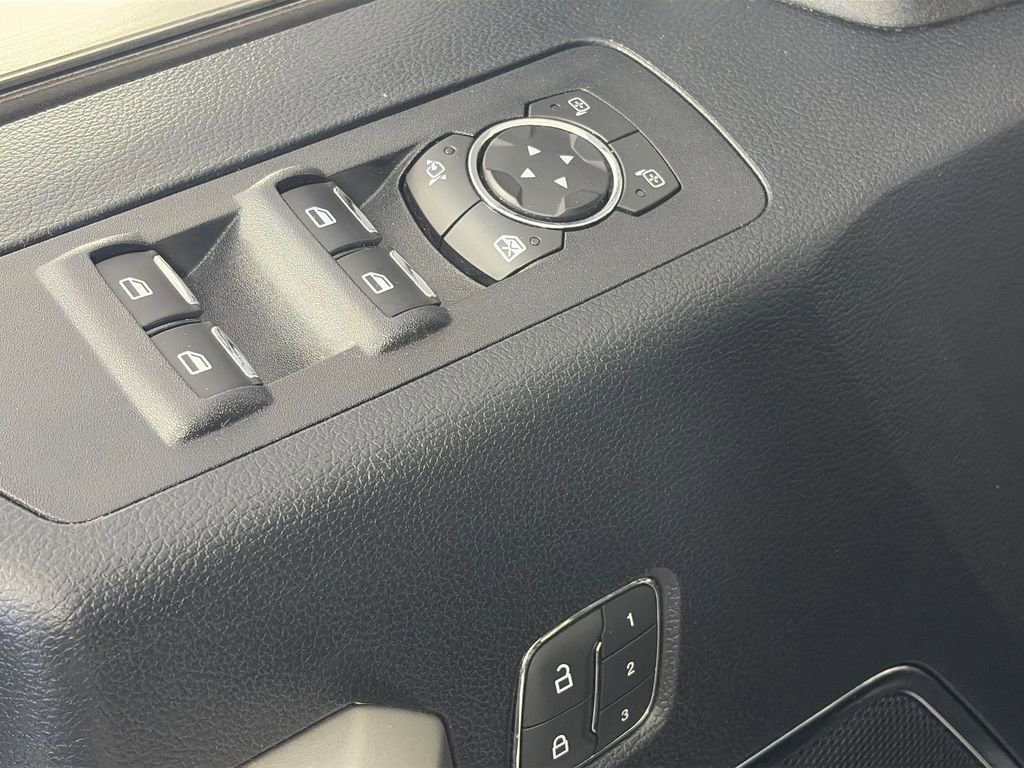 Certified 2018 Ford F150 Lariat w/ Equipment Group 502A Luxury image 26