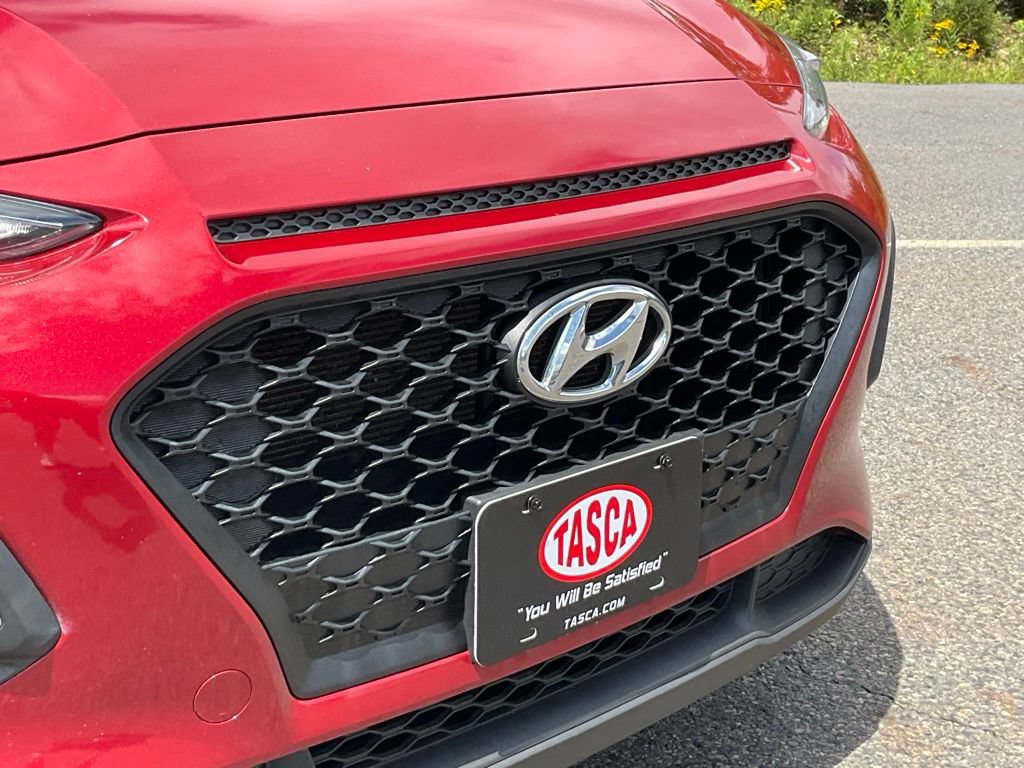 Used 2020 Hyundai Kona SE AWD/4WD image 16