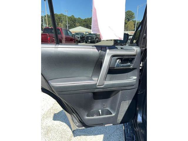 Used 2020 Toyota 4Runner SR5 Premium w/ Moonroof Package image 12