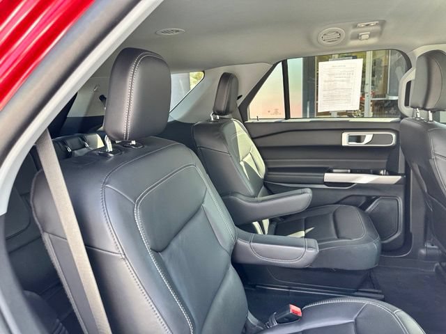 Certified 2023 Ford Explorer XLT w/ Equipment Group 202A AWD/4WD image 48