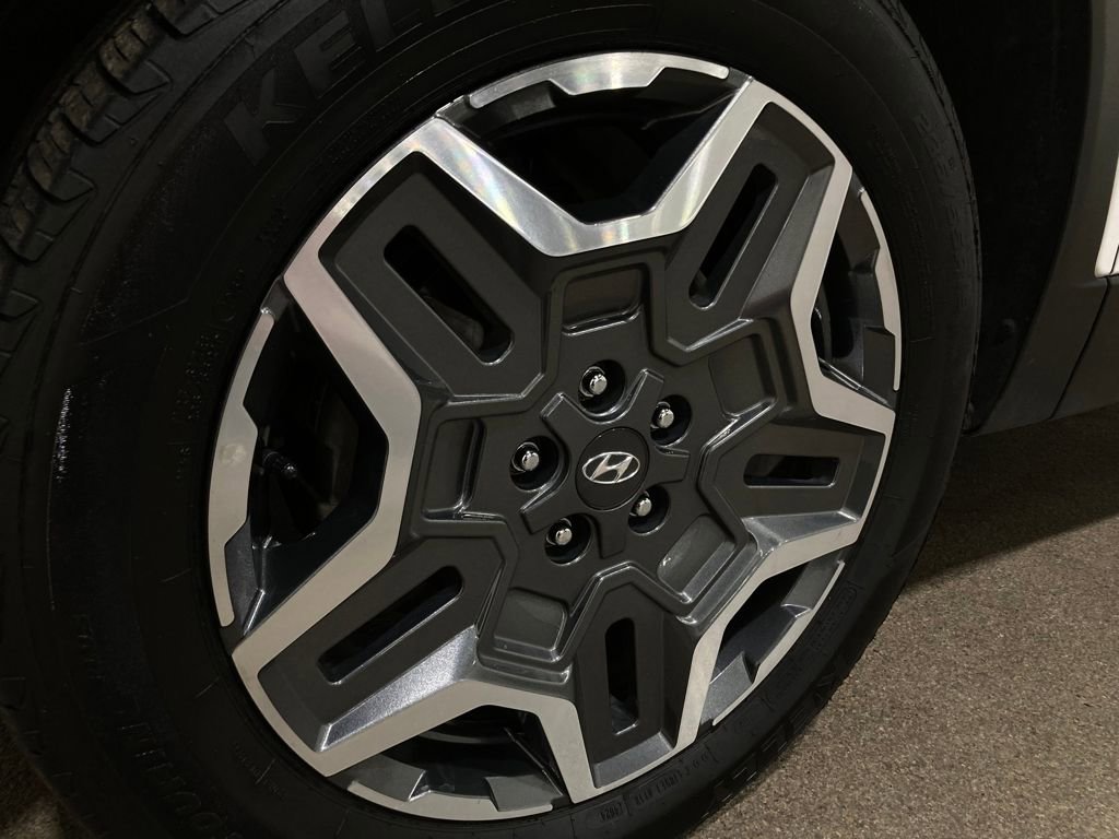 Used 2023 Hyundai Santa Fe Limited image 14