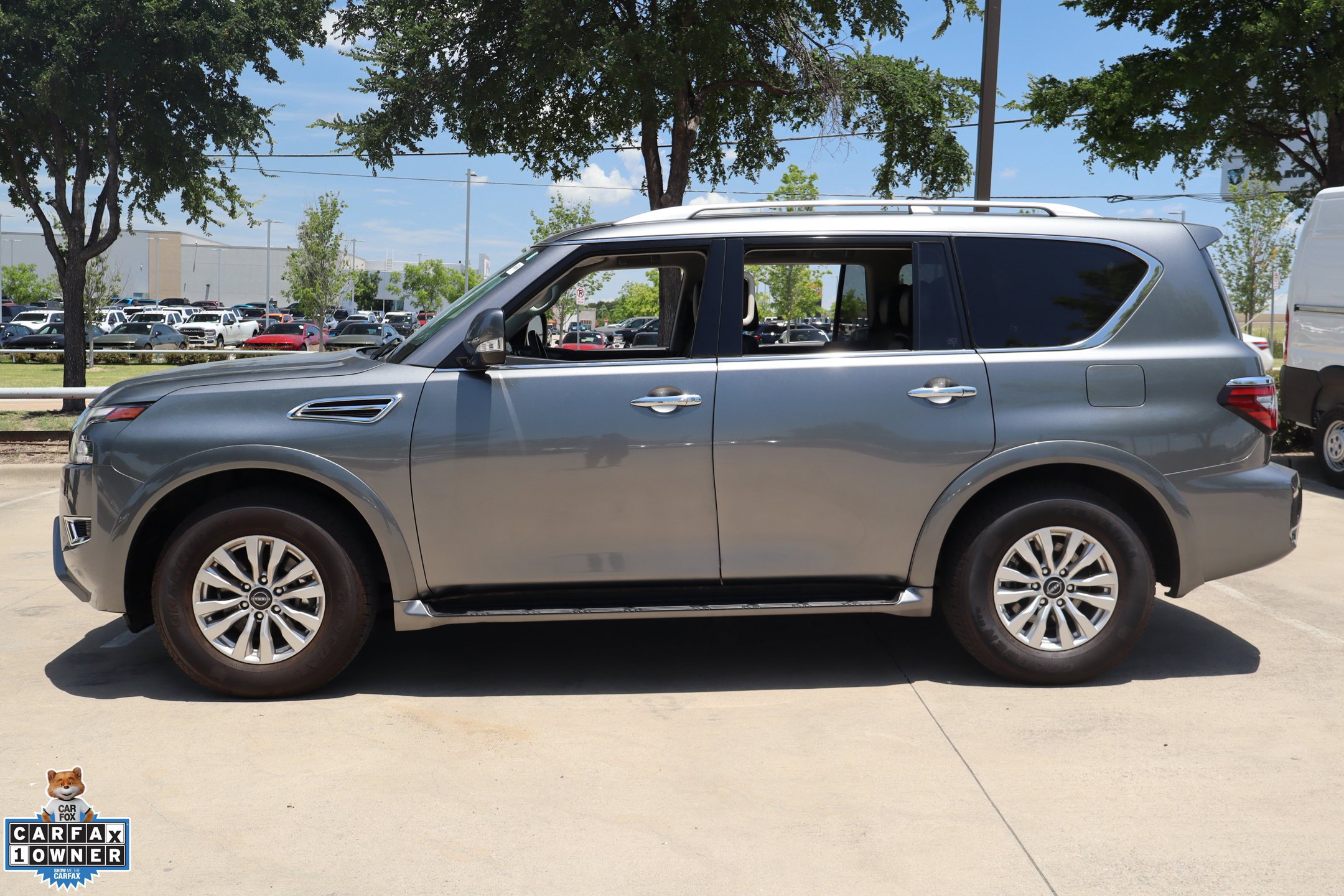 Used 2024 Nissan Armada SV w/ Cargo Package AWD/4WD image 9