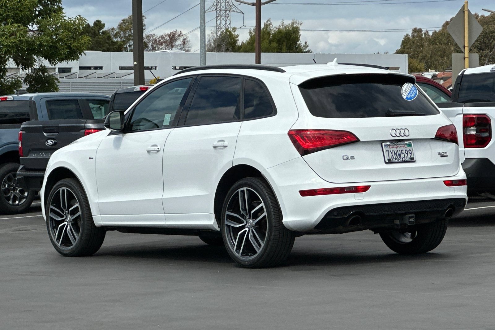 Used 2017 Audi Q5 3.0T Premium Plus w/ Technology Package AWD/4WD image 9