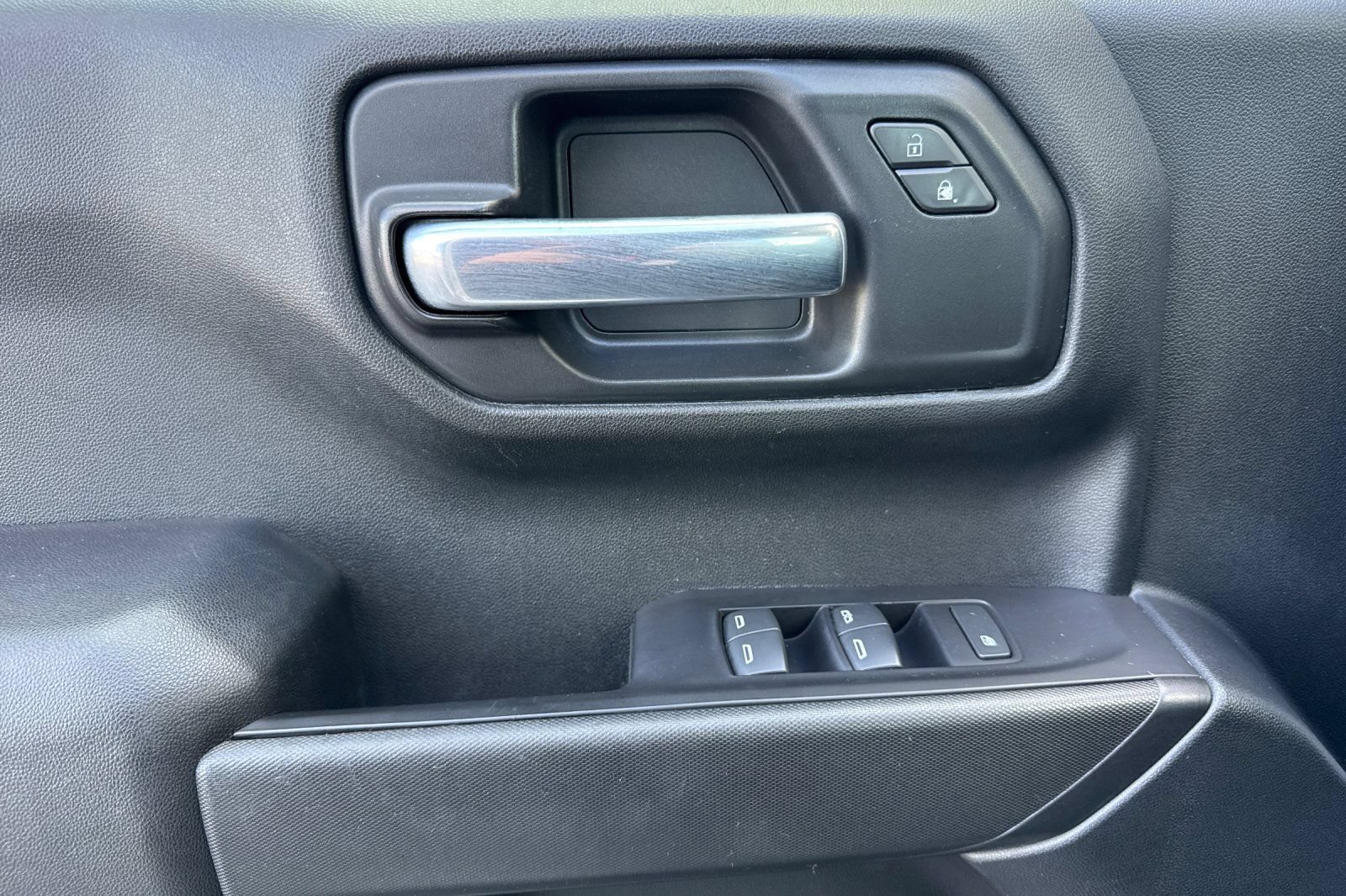 Used 2020 Chevrolet Silverado 1500 W/T w/ Trailering Package AWD/4WD image 16