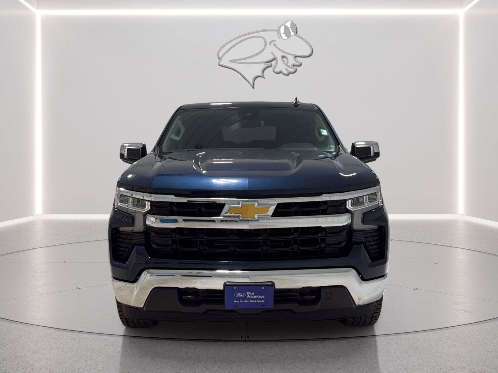 Used 2022 Chevrolet Silverado 1500 LT w/ Safety Package AWD/4WD image 8