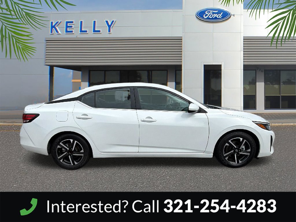 Used 2024 Nissan Sentra SV FWD image 6