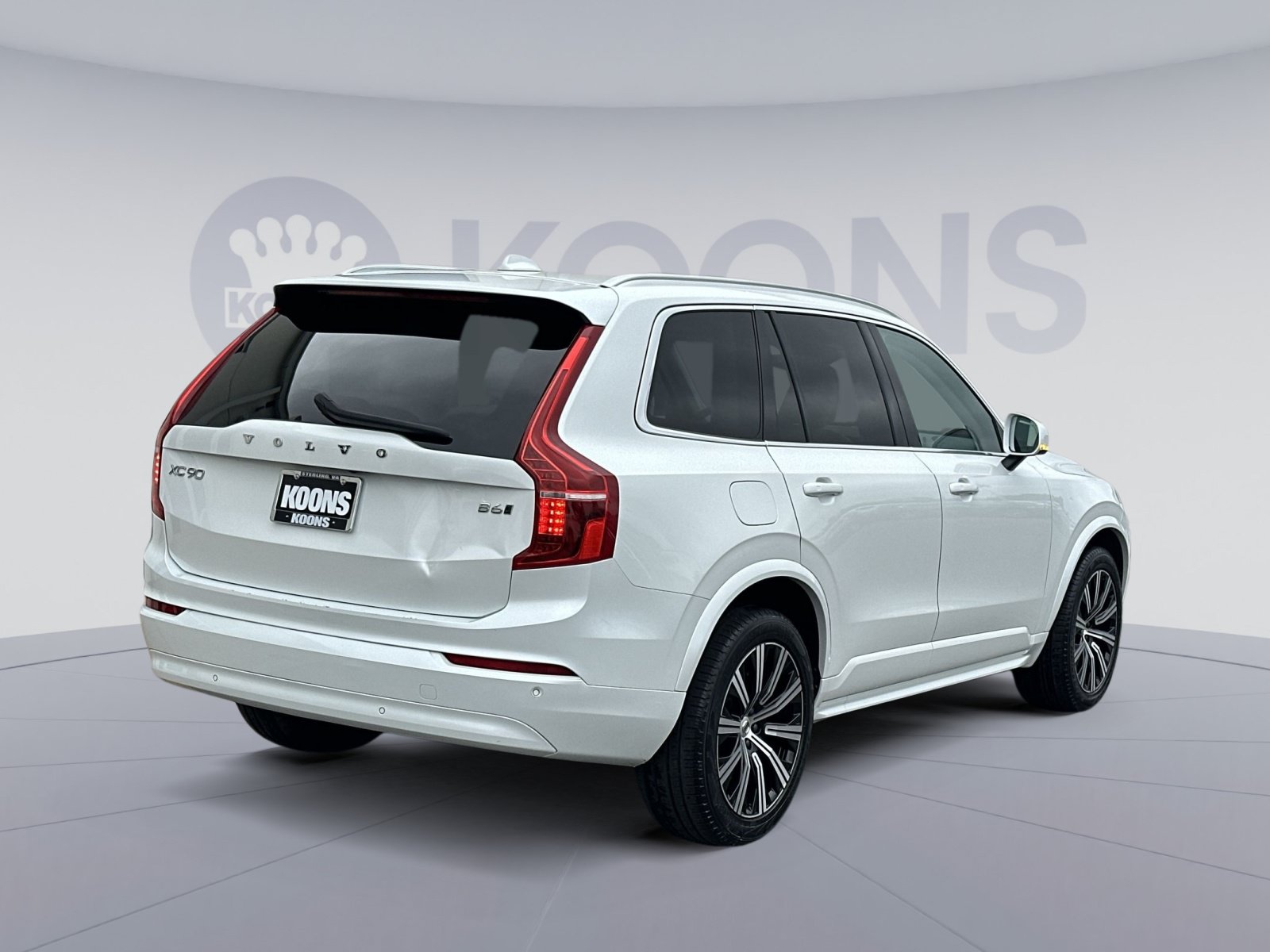 Used 2023 Volvo XC90 B6 Core w/ Climate Package AWD/4WD image 11