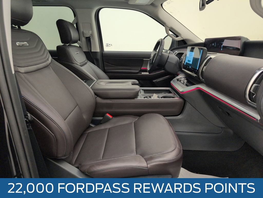 Certified 2025 Ford Expedition Platinum w/ Platinum Ultimate Package AWD/4WD image 15