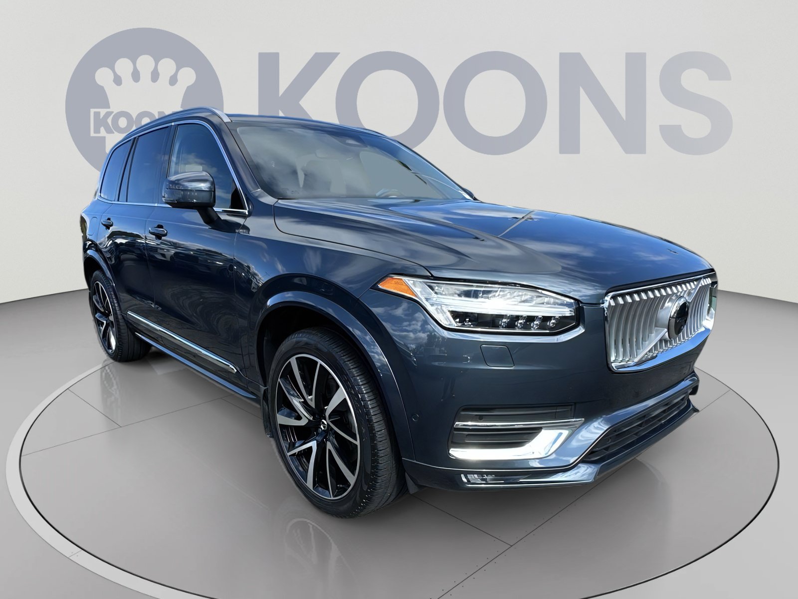 Used 2023 Volvo XC90 B6 Plus w/ Protection Package AWD/4WD image 2
