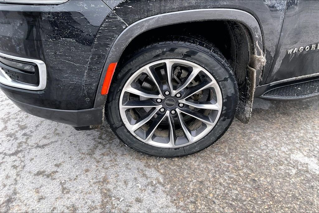 Used 2022 Jeep Wagoneer Series II w/ Premium Group I image 4