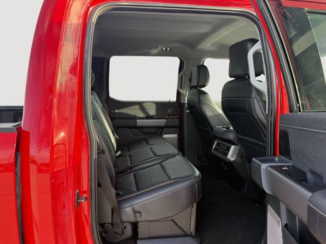 Certified 2025 Ford F250 Lariat w/ Lariat Ultimate Package AWD/4WD image 12