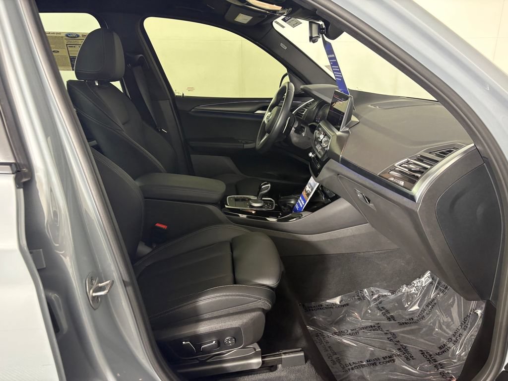 Used 2024 BMW X3 xDrive30i w/ Premium Package AWD/4WD image 36