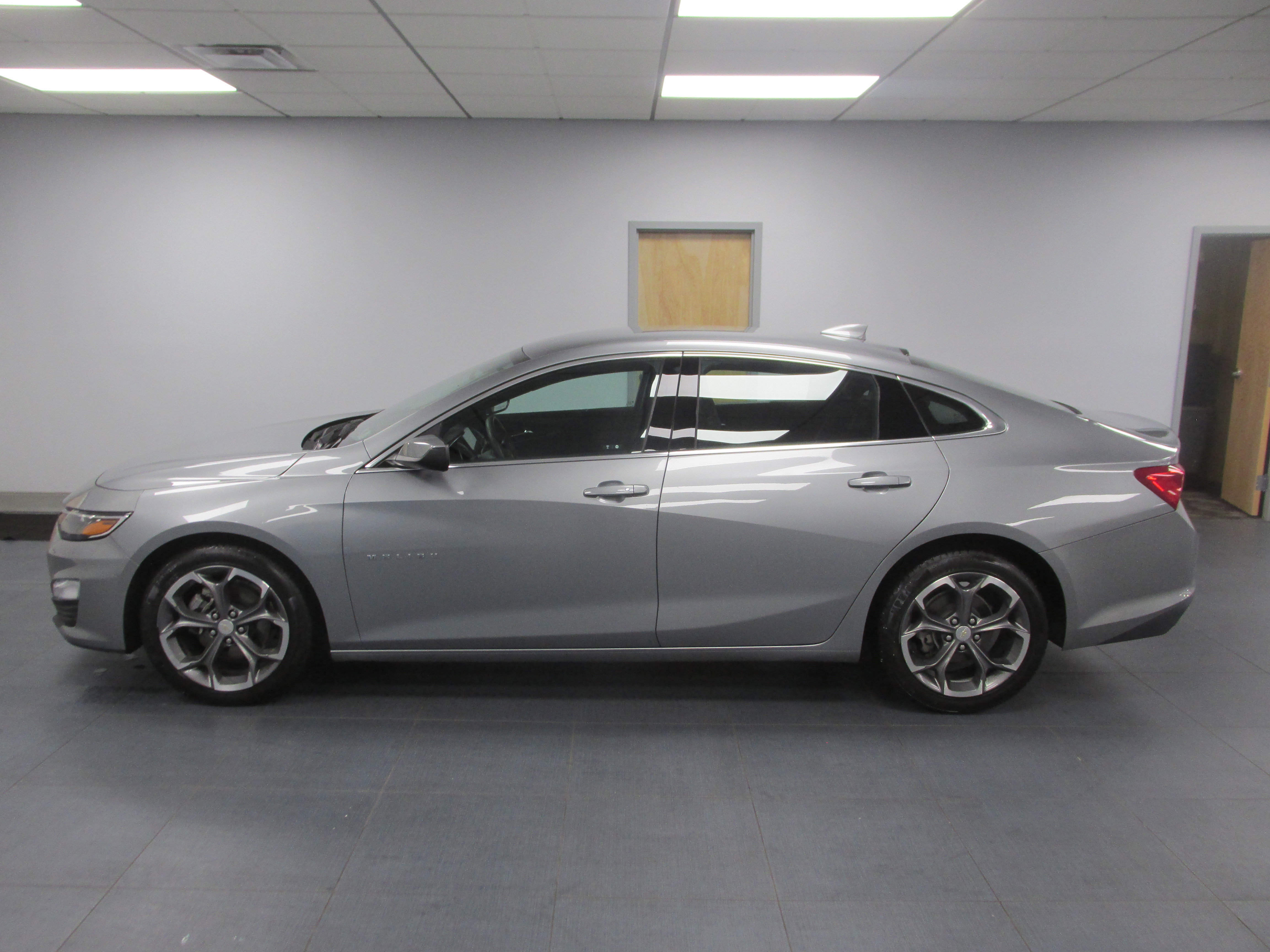 Used 2024 Chevrolet Malibu LT image 5