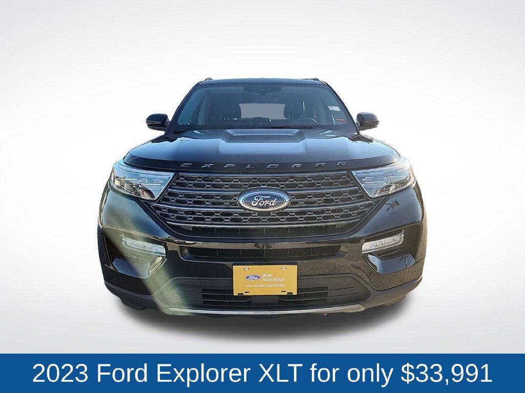 Certified 2023 Ford Explorer XLT w/ Equipment Group 202A AWD/4WD image 2