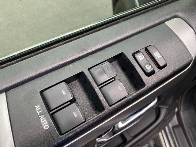 Used 2021 Toyota 4Runner Limited AWD/4WD image 13